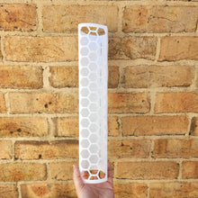 Load image into Gallery viewer, Moss Pole - Medium (40cmH) - White
